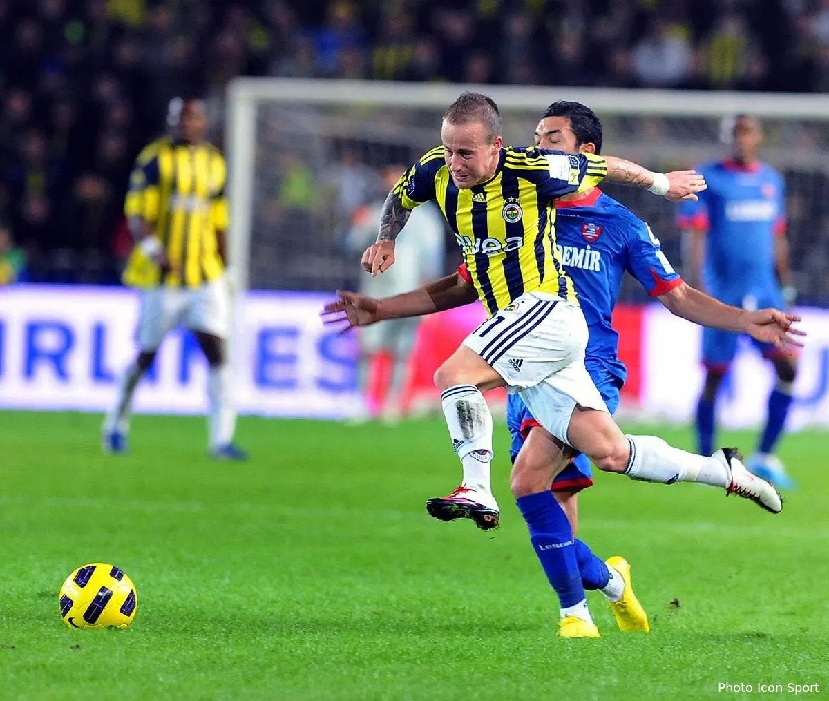 video un but sur corner qui scotche tout le monde iconsport tur 051210 45 0831922