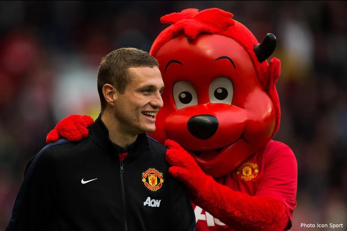 vidic annonce sa retraite iconsport spi 060514 01 2131951