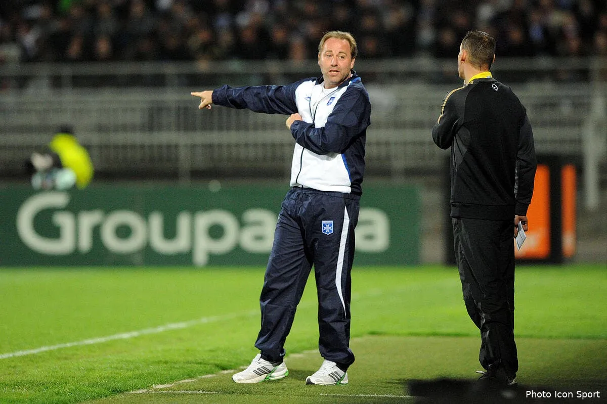 wallemme verait bien auxerre faire le coup du siecle face au psg iconsport jpt 070412 64 5033690