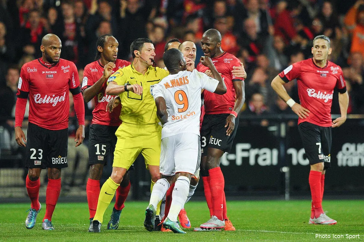 waris a pete les plombs pour effrayer briand waris 1124815