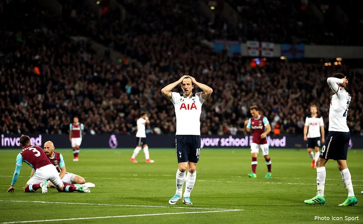 west ham fait tomber tottenham et fait cadeau du titre a chelsea iconsport pa 31192435179004