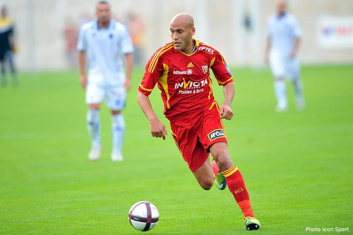 yahia ce n est pas une priorite pour valenciennes iconsport win 140711 06 1522437