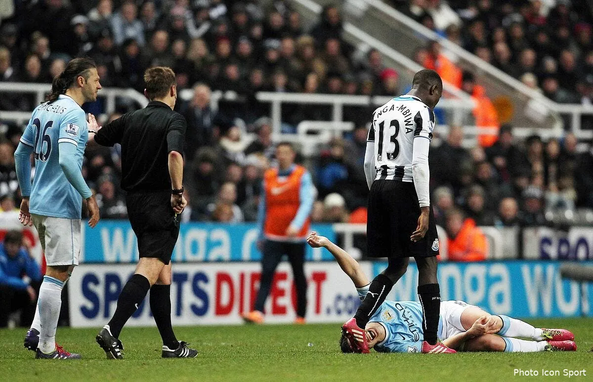 yanga mbiwa est desole pour samir nasri iconsport bpi 120114 05 0574043