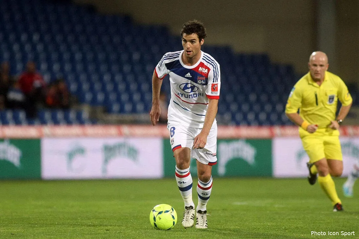 yoann gourcuff a l om la rumeur qui releve du mythe iconsport guy 190413 08 2455371