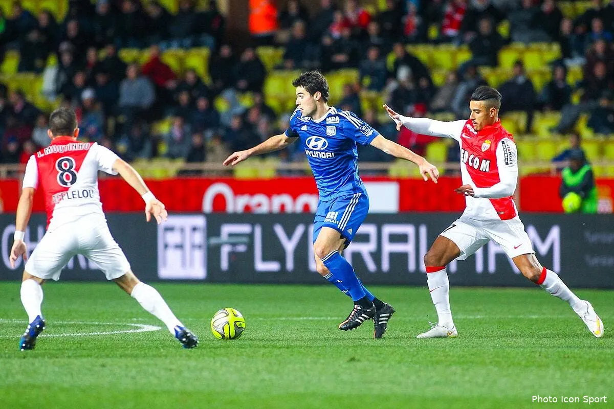 yoann gourcuff est en sucre et agacant pour un ancien de l ol iconsport hao 010215 09 18103323