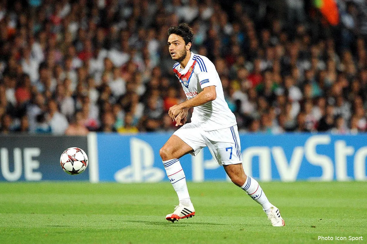 yoann gourcuff et clement grenier font leur retour a l ol iconsport jpt 200813 05 4865223