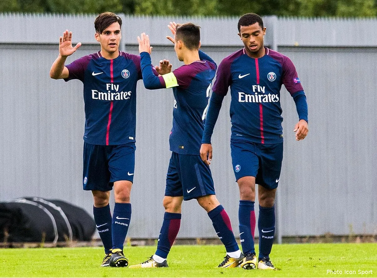 youth league psg barca en huitiemes psg u19209471