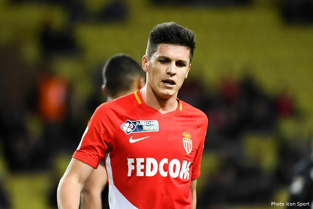 yzeure monaco 2 5 iconsport icon zua 121217 08 20205577