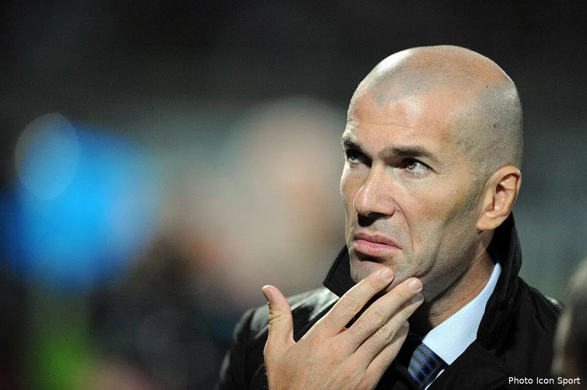 zidane a la tete des bleus s il le veut bien iconsport jpt 021111 001 0336833
