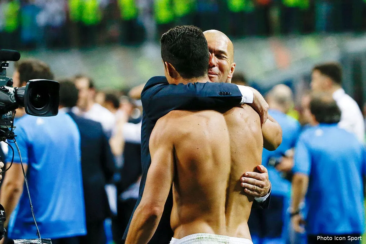 zidane donne la preuve que cristiano ronaldo merite le ballon d or iconsport bpi 280516 04 62159288