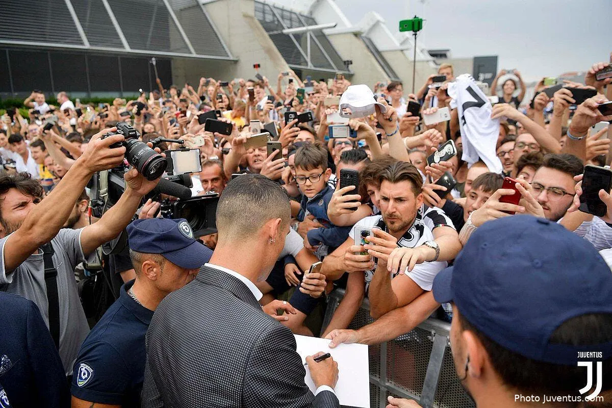 ita et pendant ce temps cristiano ronaldo declenche la folie a la juventus dintsl x4aeqpu 224913