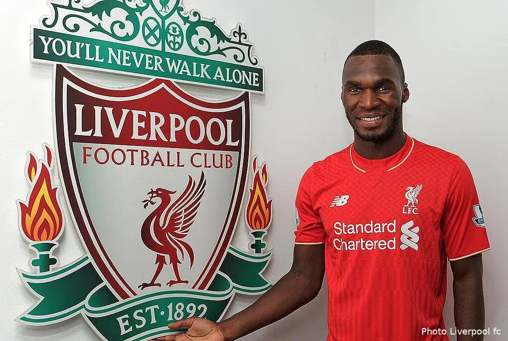 officiel benteke signe a liverpool benteke a signe a liverpool116529