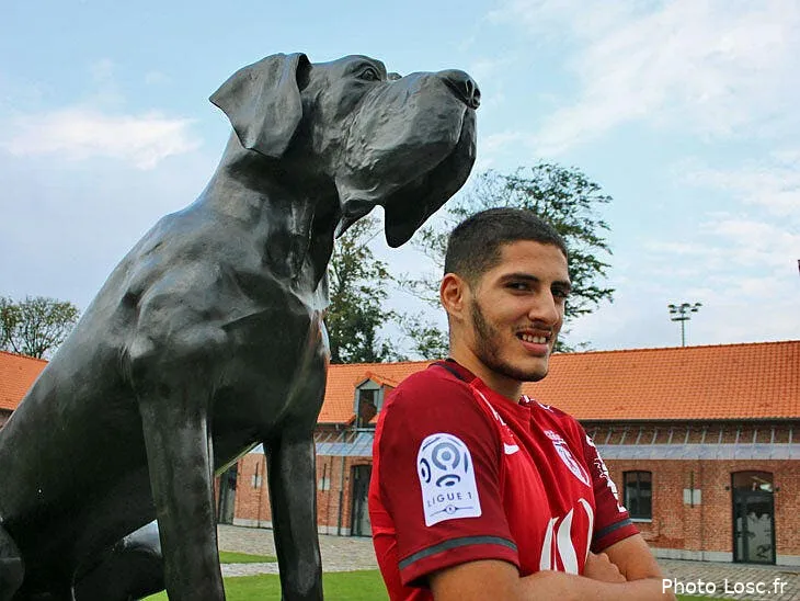 officiel benzia a lille pour 1me et 40 sur la revente 150831benzia1119777