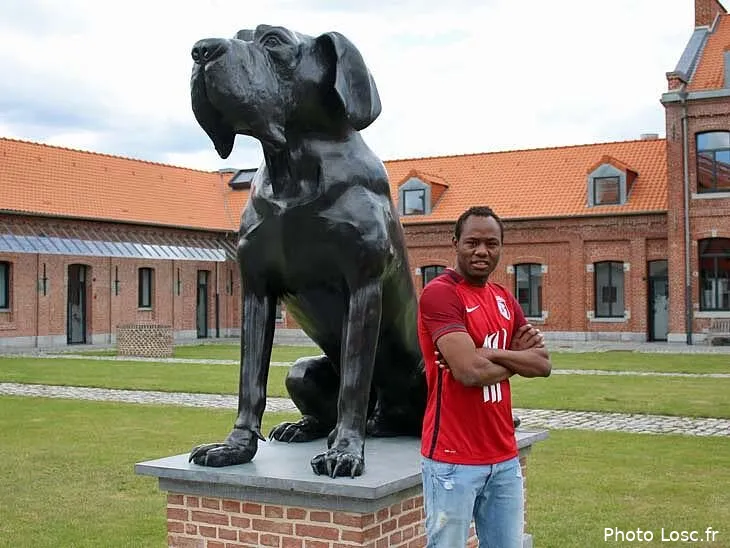 officiel sunzu a lille pour une saison 150729sunzu02117059