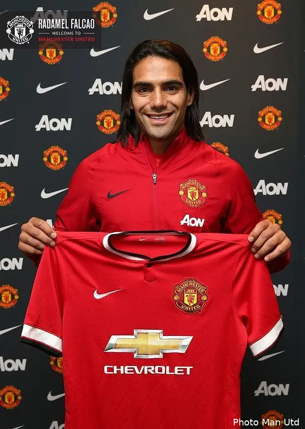 falcao est officiellement un joueur de manchester united bwfn krimaaqd3v91171