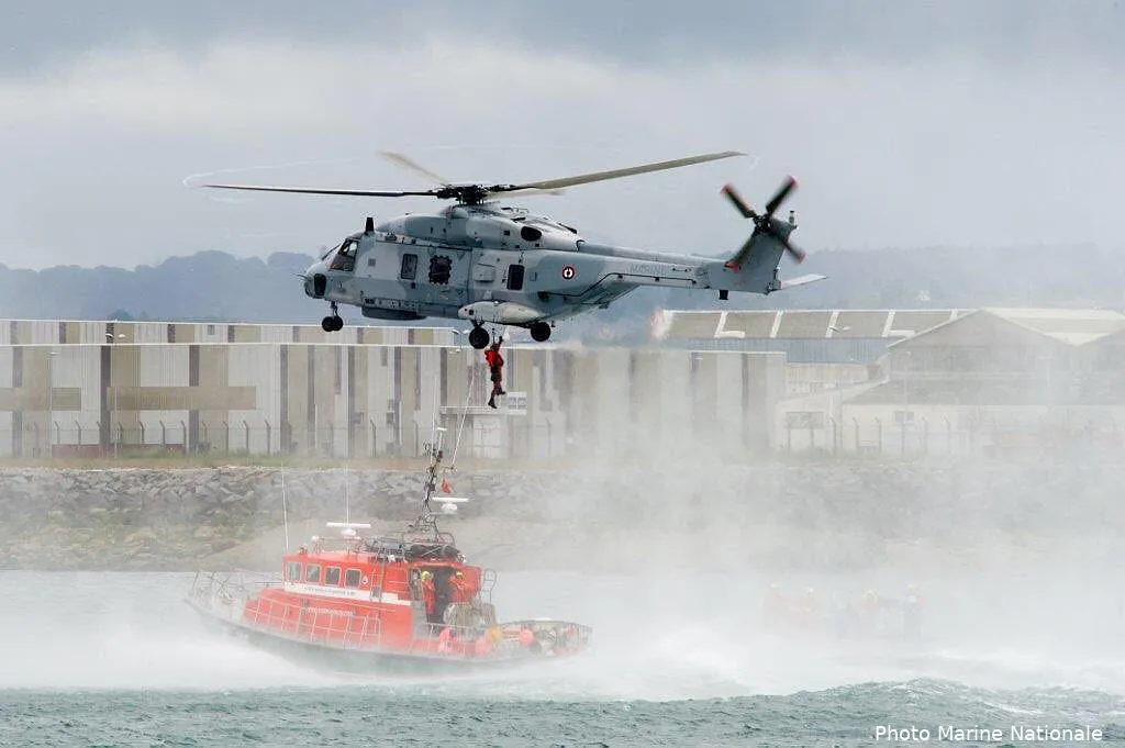 disparition la marine francaise lancee a la recherche de l avion d emiliano sala marine nationale242613