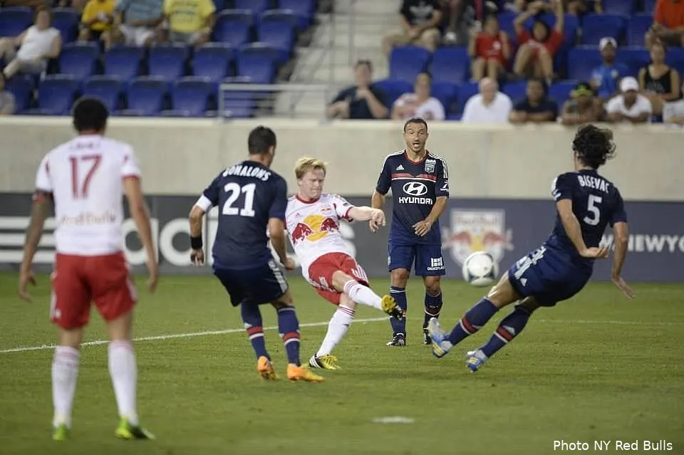 video les buts du match new york ol 1319 10151497621995264 1214254527 n61655