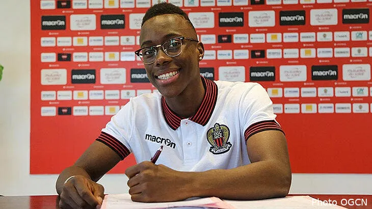 officiel lusamba signe a nice lusamba149394