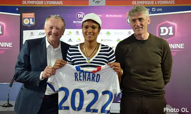 officiel wendie renard prolonge a l ol wendie renard175126