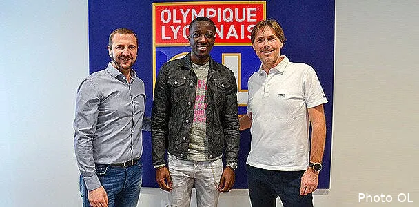 ol elisha owusu passe professionnel owusu171688