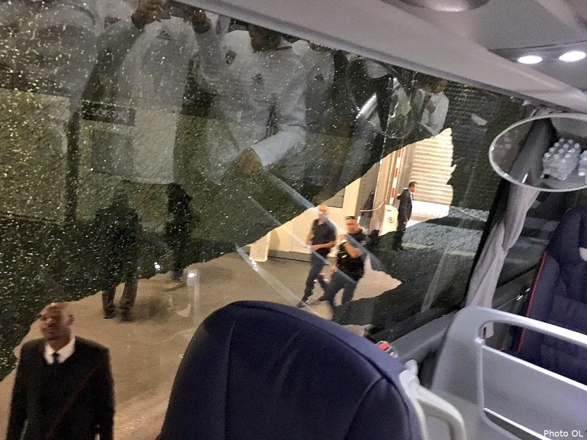 om ol le president aulas deplore une veritable agression cspxt3ww8aasgef155436