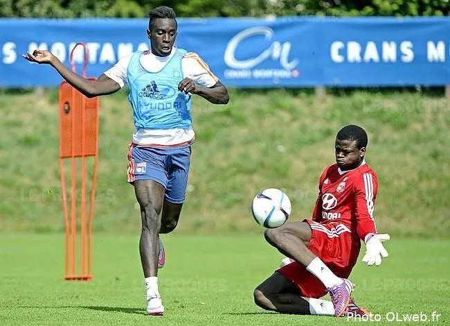 ol ce joueur a tranche il va quitter lyon refroidi par fournier un jeune de l ol prend la fuite mour paye 117507142628