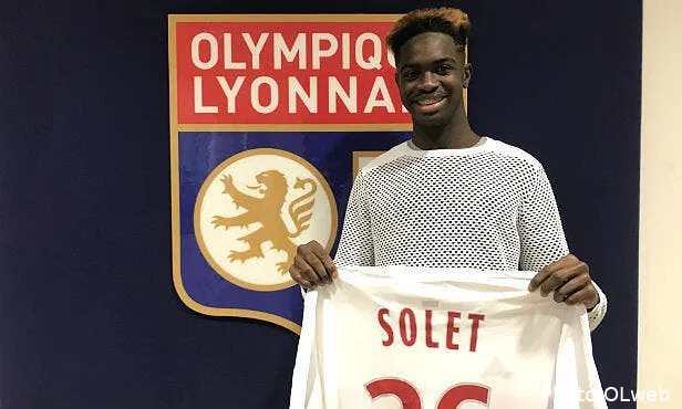 officiel oumar solet prete par laval a l ol les details devoiles solet207523