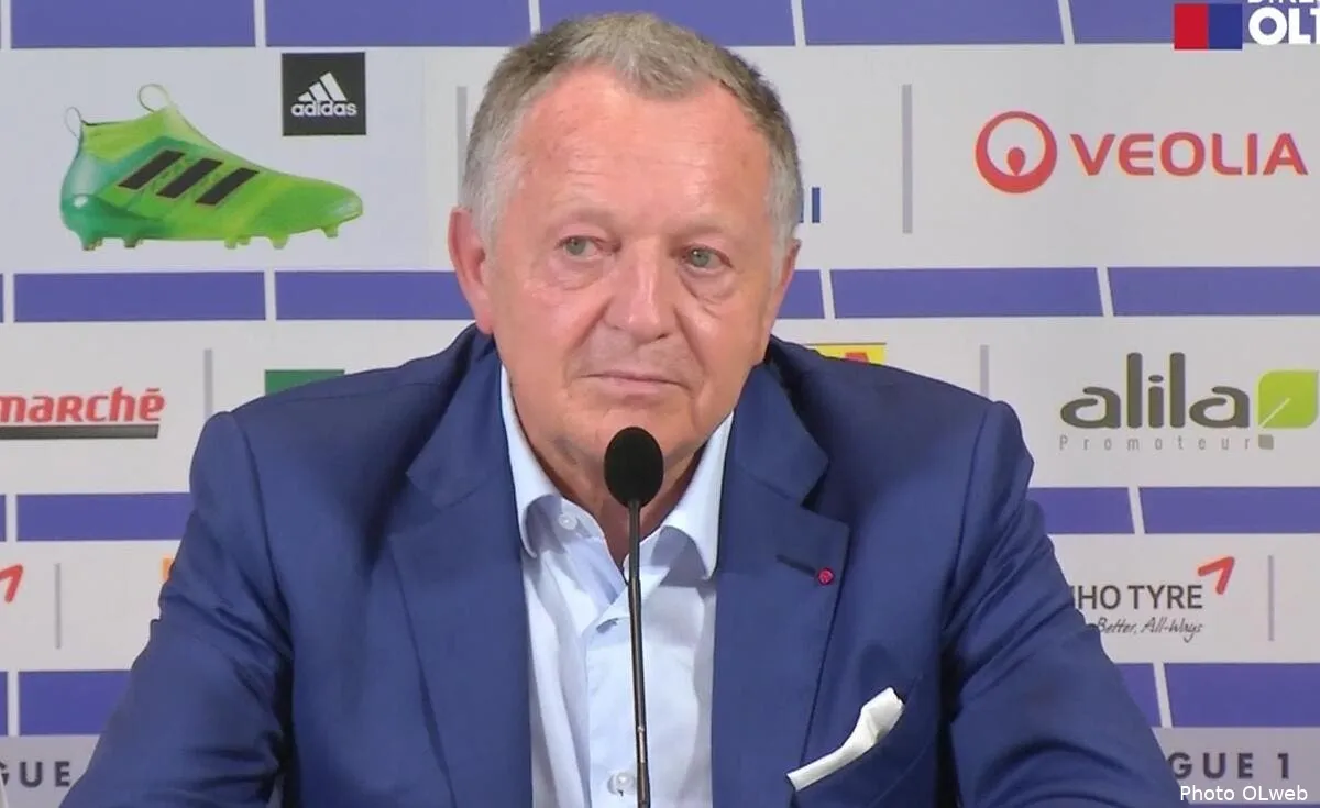 ol un defenseur de 30 ans pour 7 me aulas en est conscient aulas186679