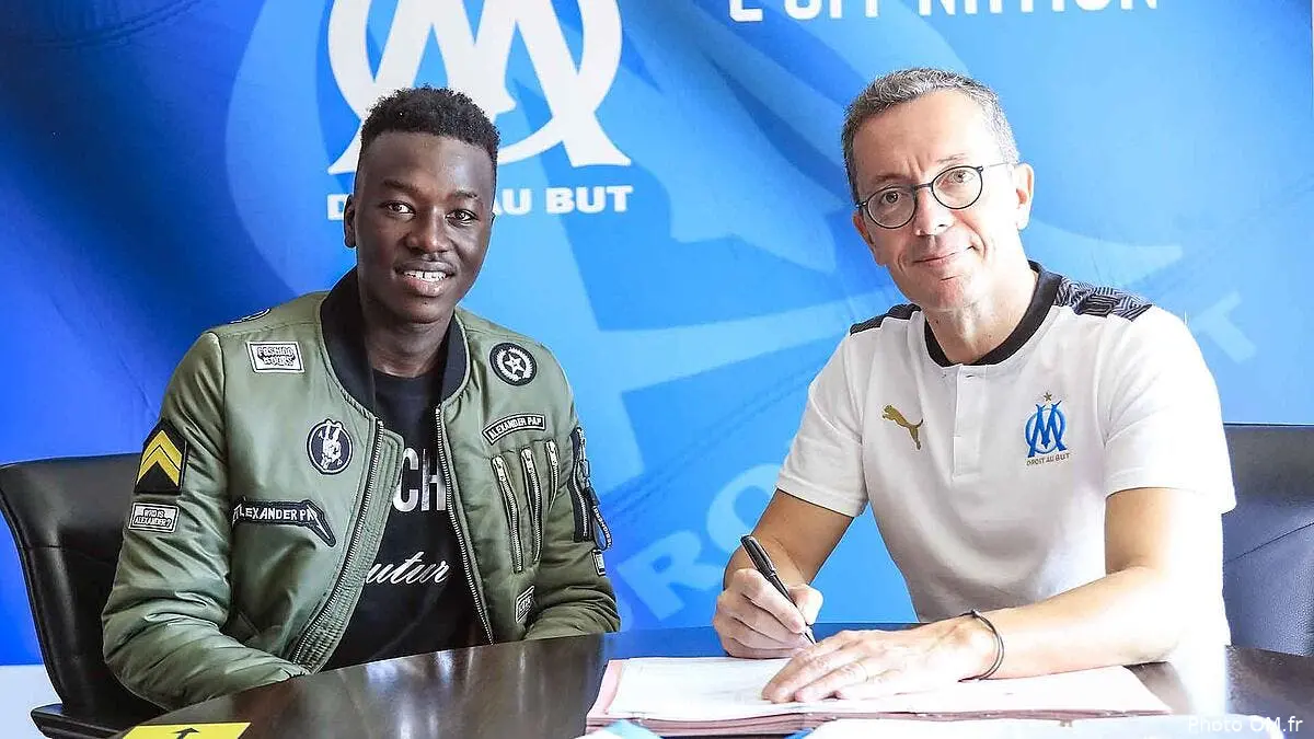 om gueye lourdement sanctionne le risque est enorme 200701 gueye signature01288697
