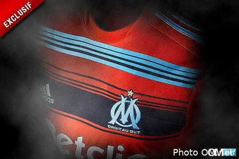l om devoile son nouveau maillot europe 5494122538