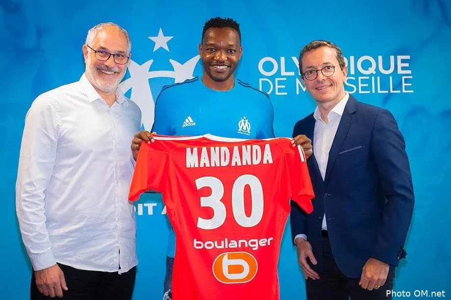 officiel steve mandanda est de retour a l om img 51312 min 0186071