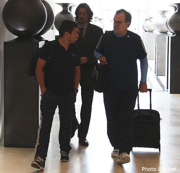 video bielsa est a marseille et l om le prouve 4821483785