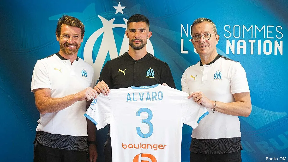 officiel alvaro gonzalez a l om jusqu en 2023 alvaroetavbimg 7540288105