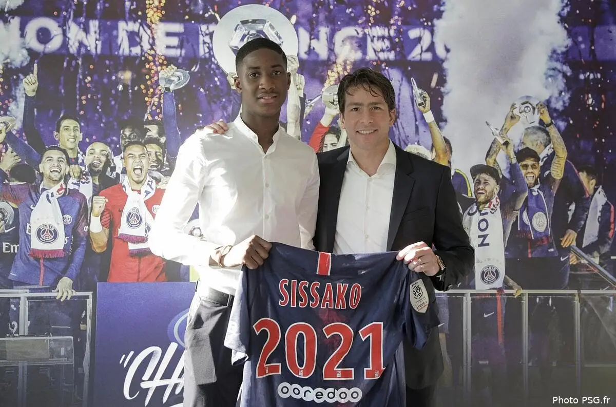 psg bonne nouvelle paris blinde sissako chez les pros sissako222669