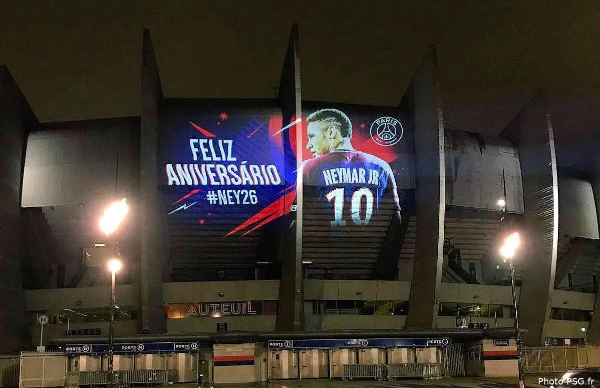 psg l anniversaire de neymar continue dans tout paris dvs3uhvw0aupuxc209125
