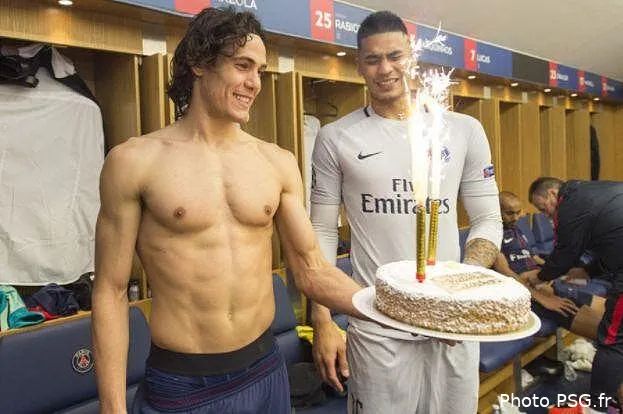 psg les joueurs du psg n etaient pas bourres en boite a 5h du mat xvmc87a723e f34e 11e6 a80c 3dc5aaa52285210963