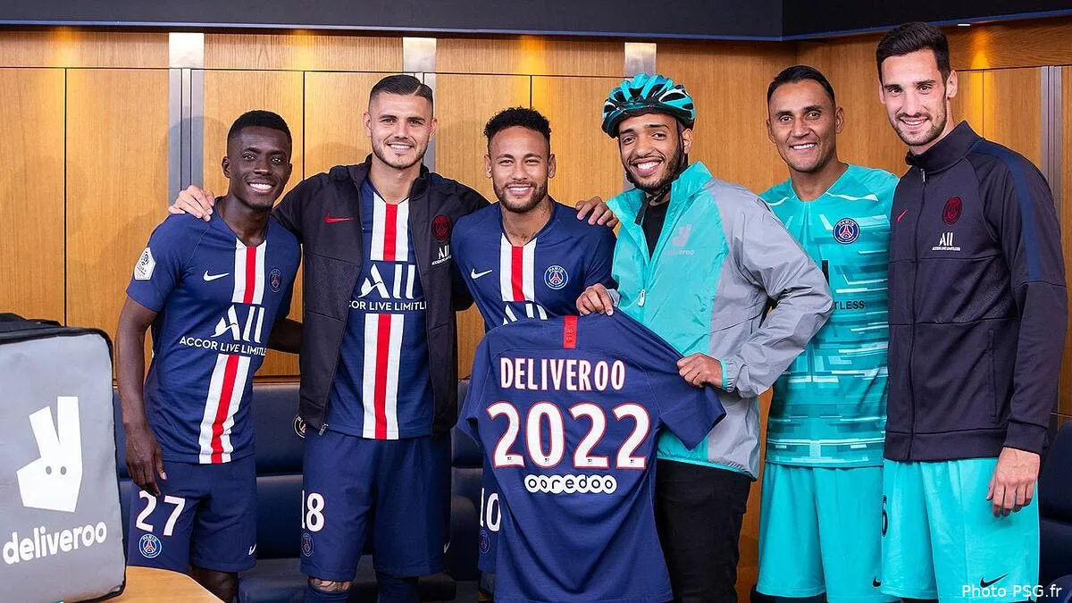 sponsors l om a uber eats le psg repond avec deliveroo deliveroo264263