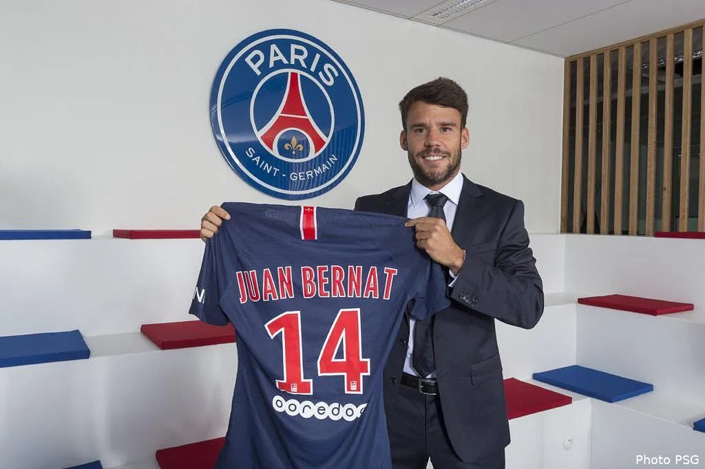 officiel juan bernat est le nouvel arriere gauche du psg bernat229373