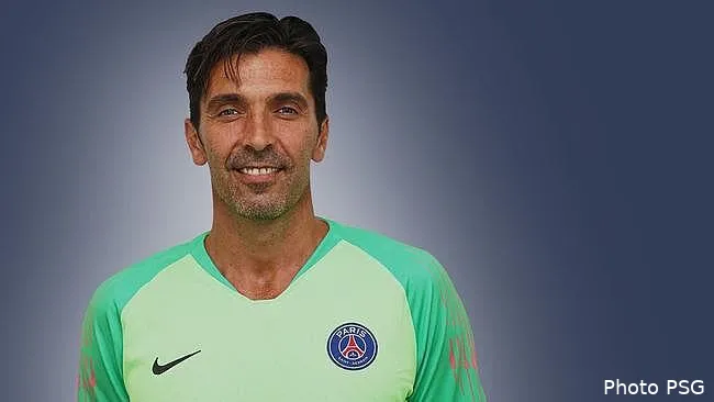 psg la presentation de buffon en live a 15h00 buffon224233