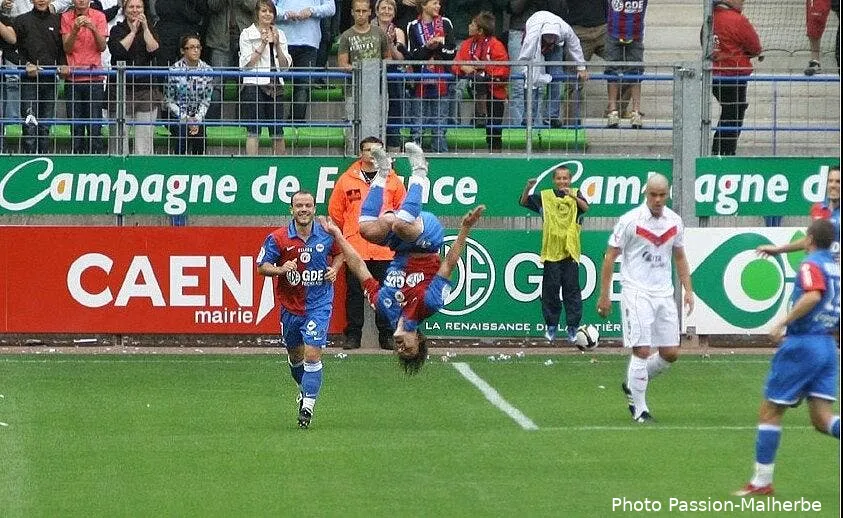 caen ne lachera pas savidan 11266