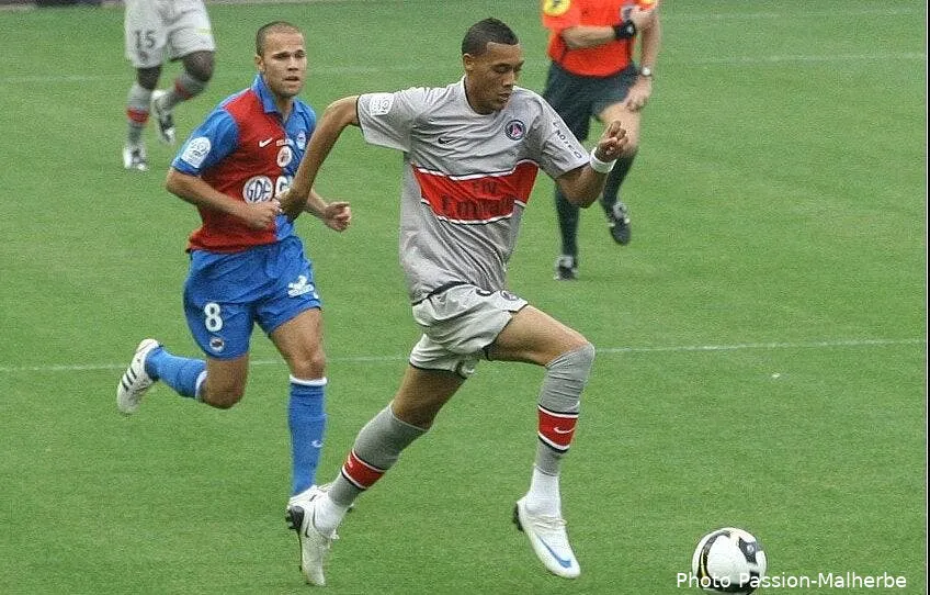 nobilo au secours de hoarau 7496