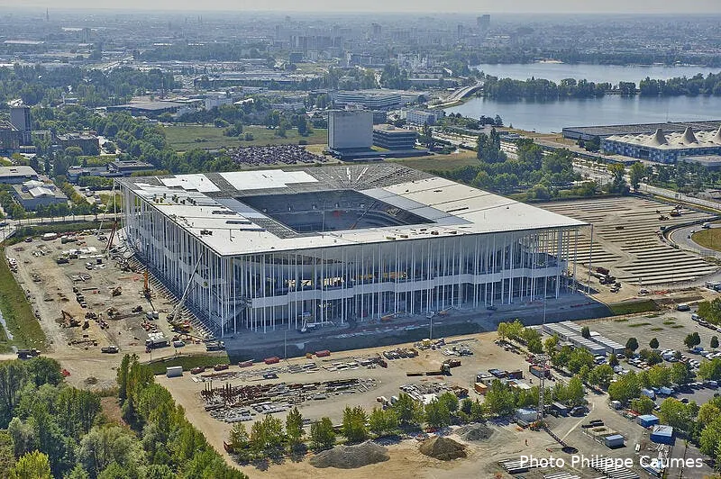 photo le nouveau stade de bordeaux prend forme bordeaux92213