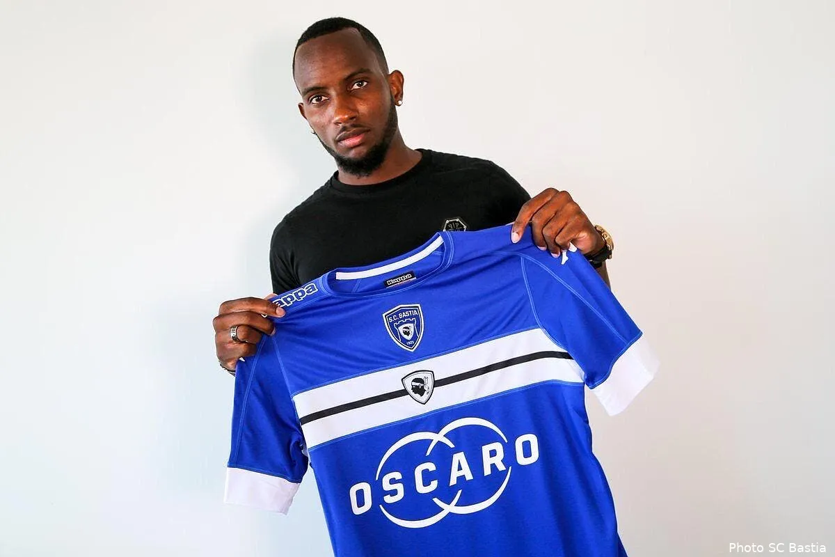 mercato lille prete nangis a bastia cow8nldwaaagr2c150538