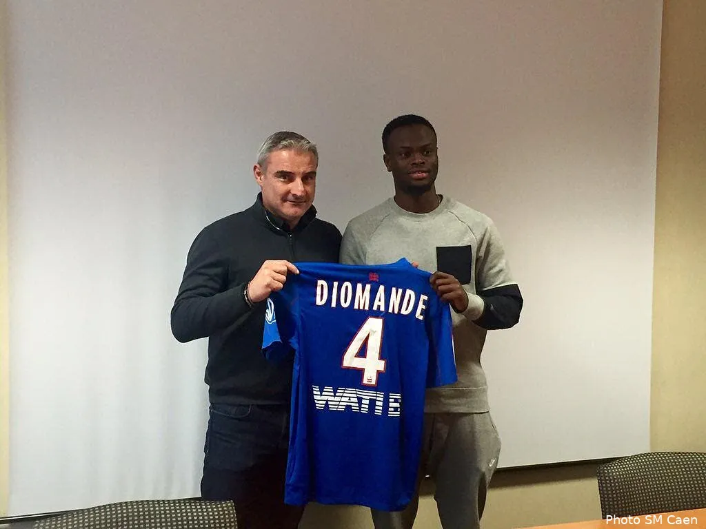 officiel diomande prete par l asse a caen czp7f ducaa1owq131701