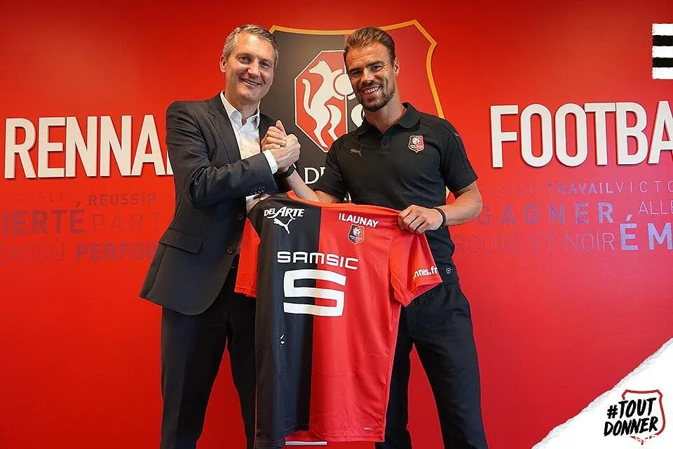 officiel damien da silva prolonge a rennes da silva257539
