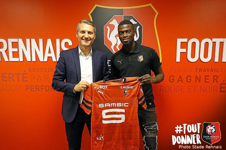 officiel m bbaye niang signe a rennes dsc02590 copie229273