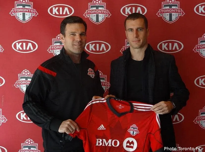 officiel cheyrou signe a toronto cheyrou102899