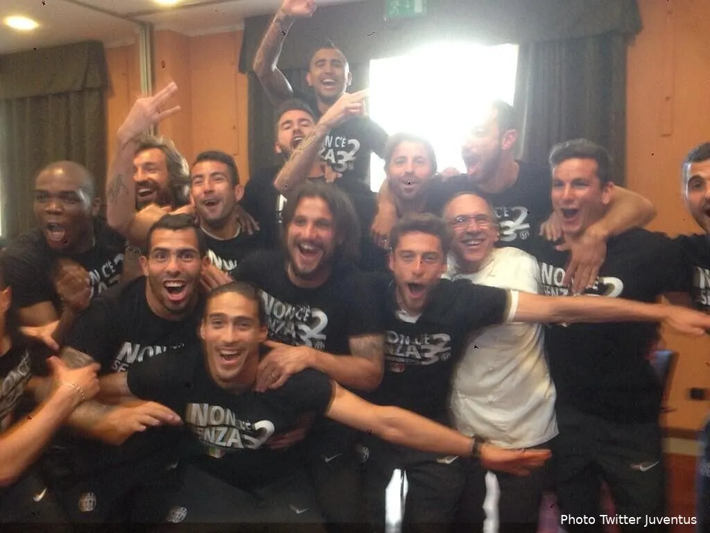 video la juventus fete son titre a l hotel bmzl ociuaaqcm482287