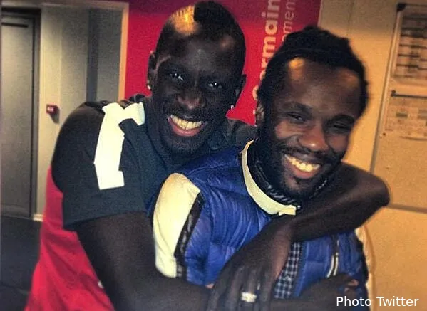 sakho s enflamme et annonce le depart de luyindula a new york twitter46011