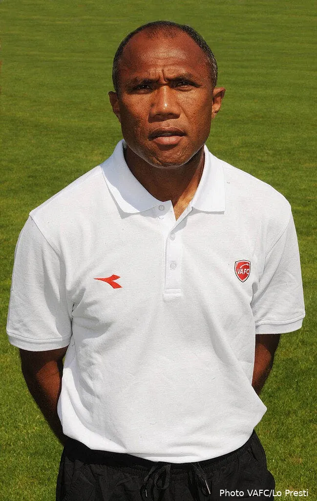 kombouare veut casser un triste record 10702